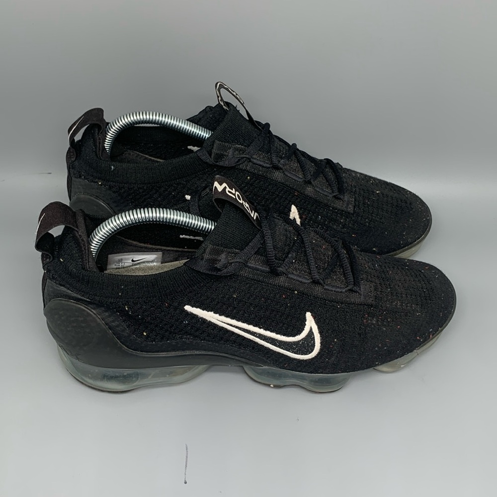 Nike Air VaporMax 2021‎ FK Black Metallic Running Shoes DC4112-002 Women's Sz 10